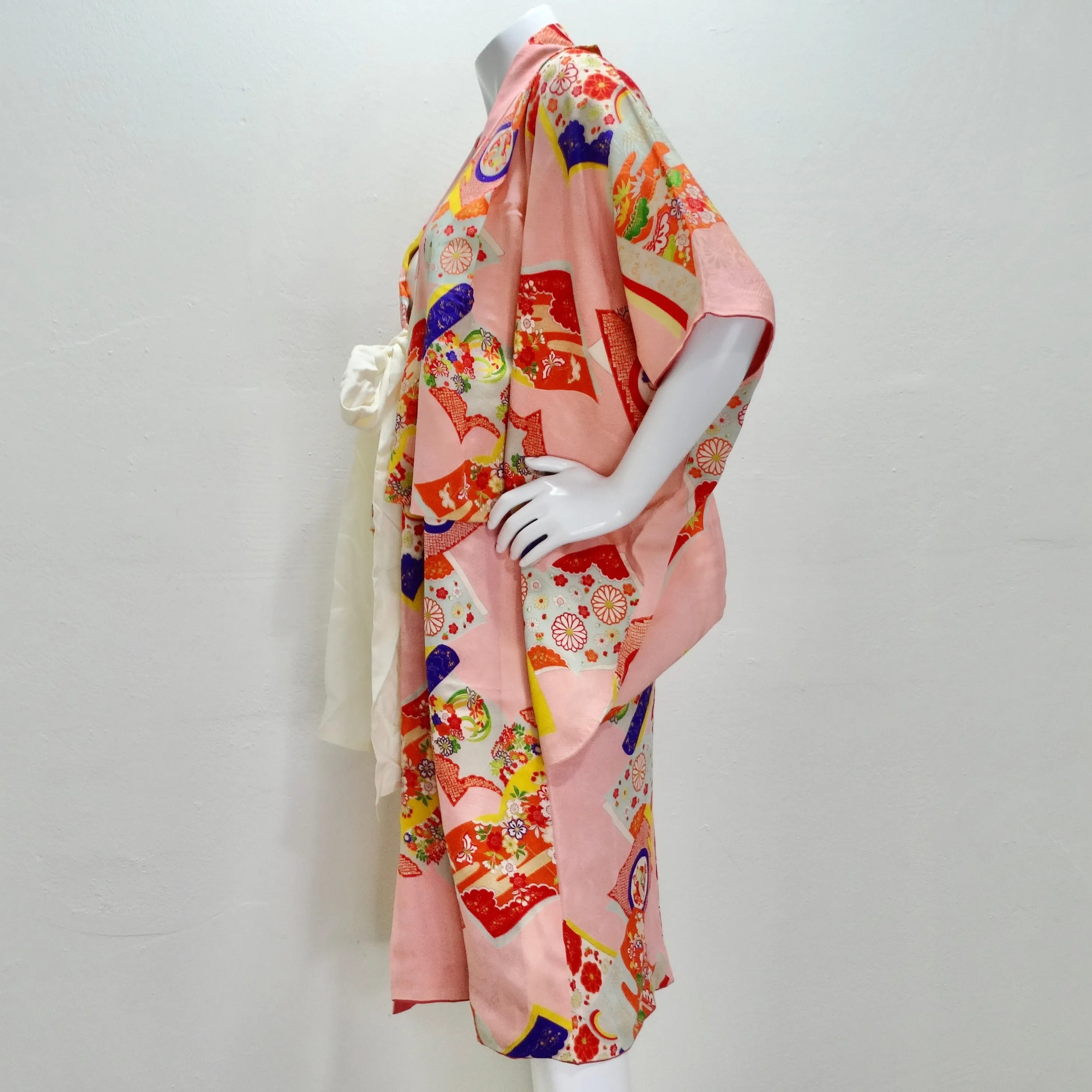 1970s Handmade Japanese Multicolor Silk Kimono
