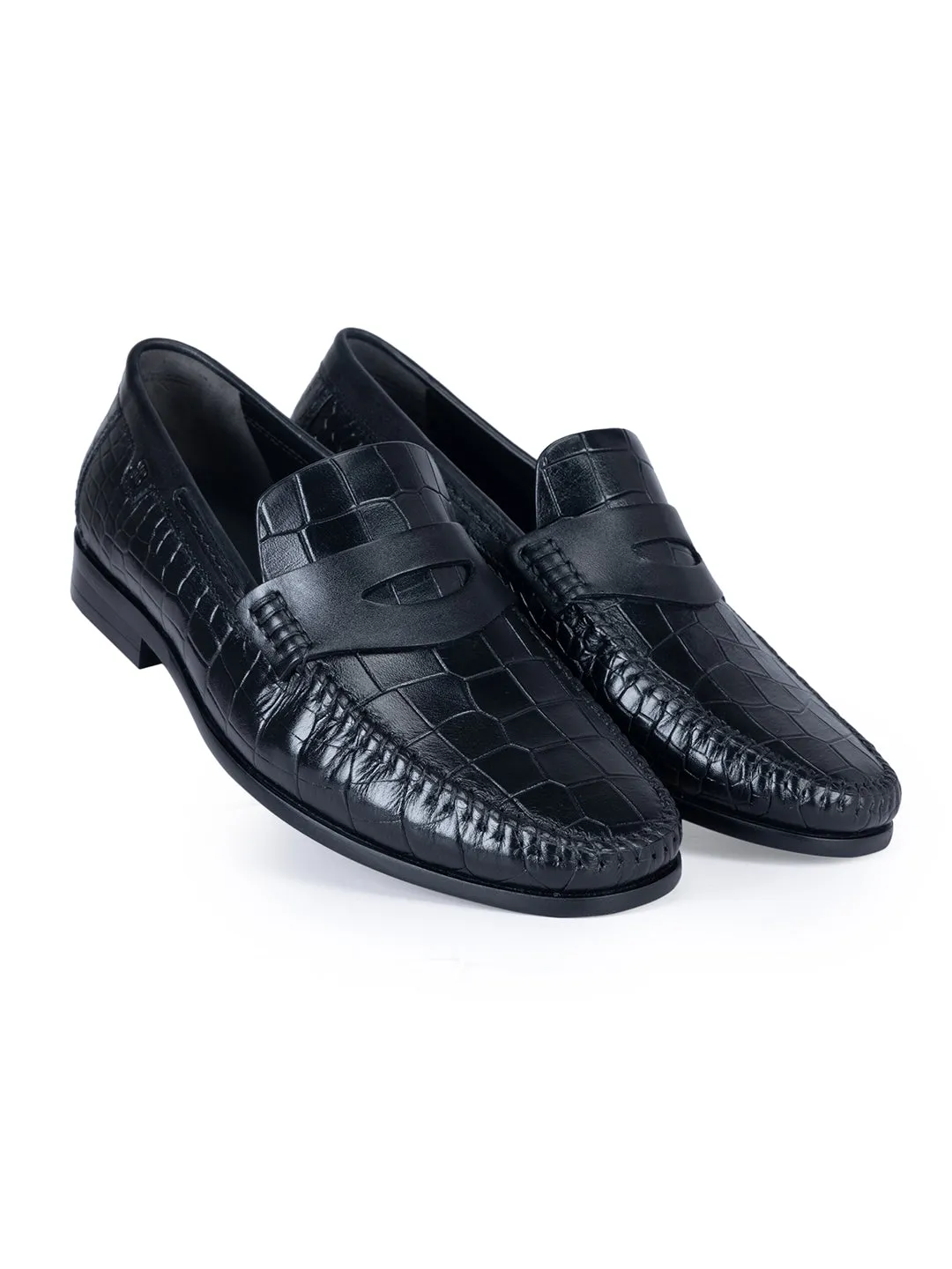 Black Croco Textured Moccasins