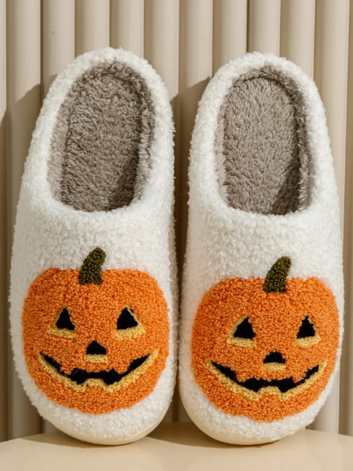 🎅Buy 1 Get 1 FREE🎅A Little Spooky Pumpkin Bedroom Slippers