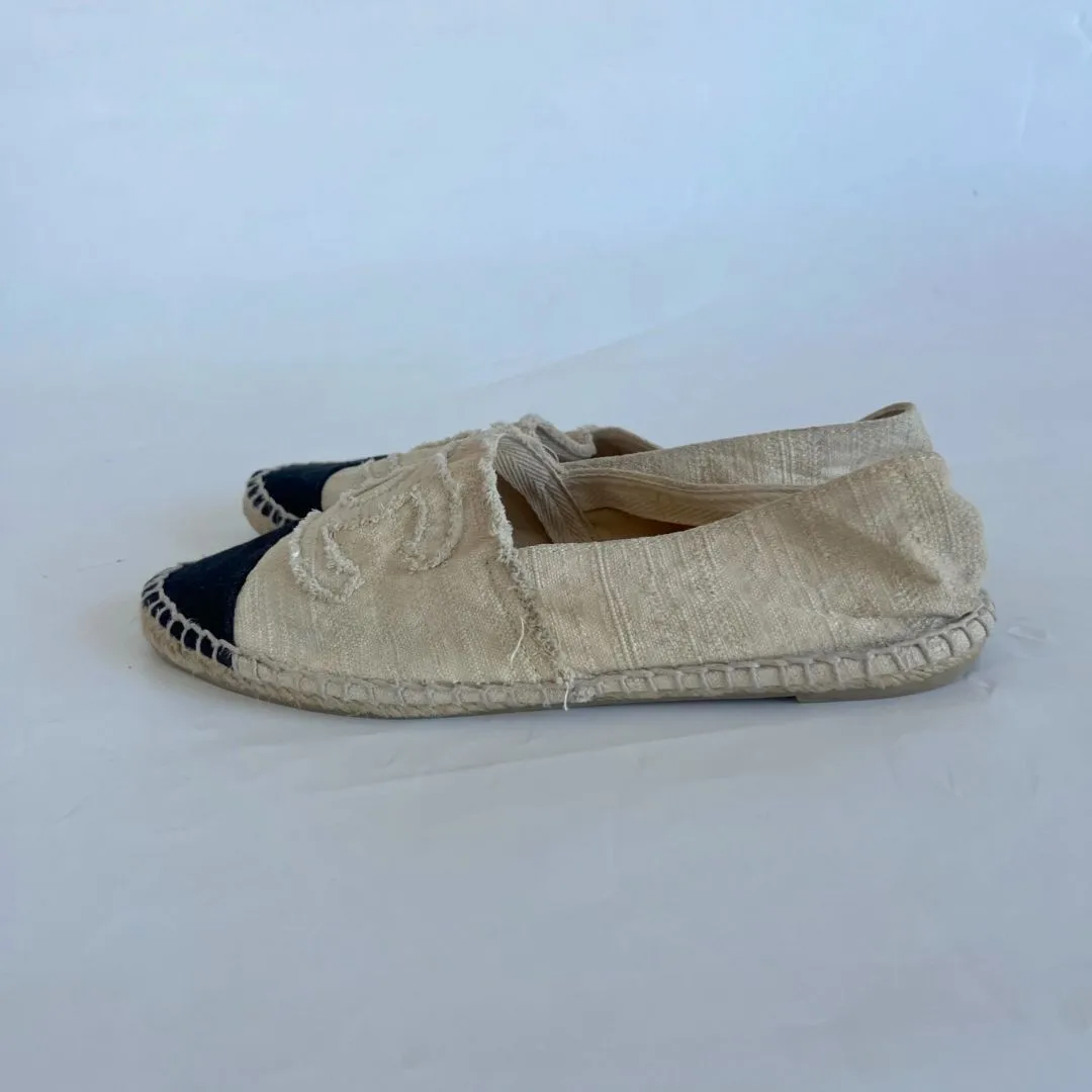 Chanel fabric espadrilles , CC stitched on vamp, 39