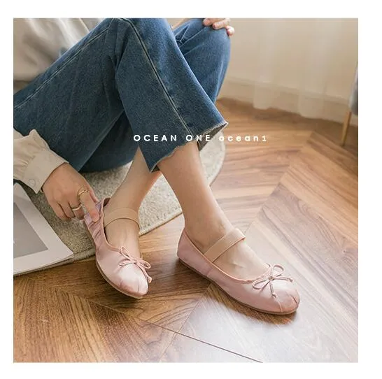 Chicmy Classic Silk Ballet Shoes Elastic Band Ballet Shoes Women Round Toe Bowtie Women Flats Elegant Valentine Shoes 03