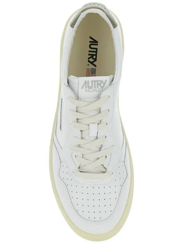 'Medalist Low' Green Sneakers With Contrasting Heel Tab In Leather Man