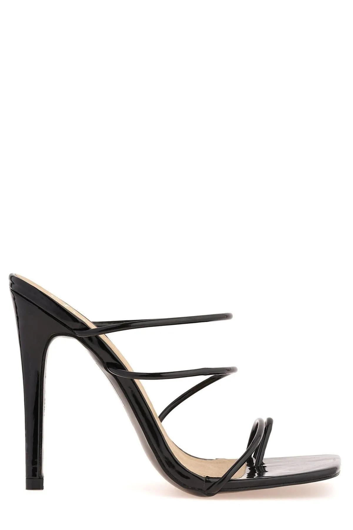 Miracles Toe Ring Strappy Mule in Black