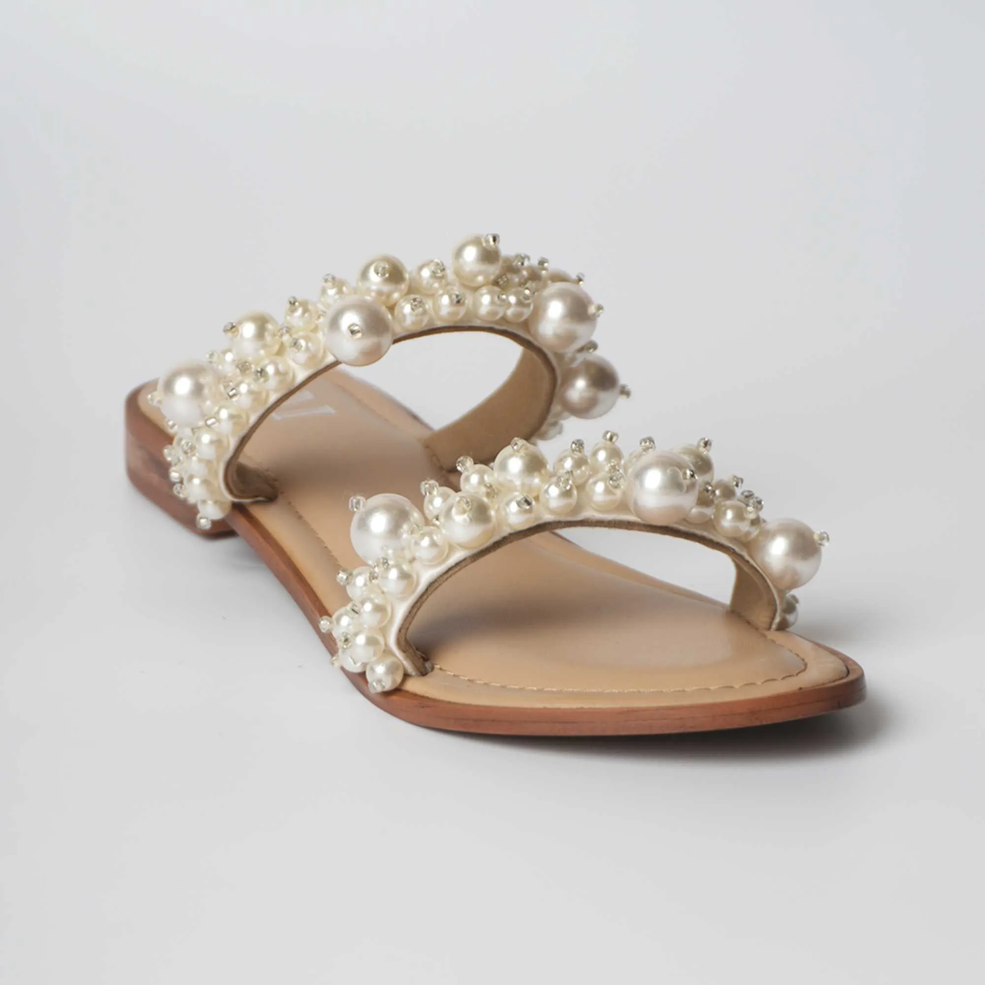 Pearl Essence Flats