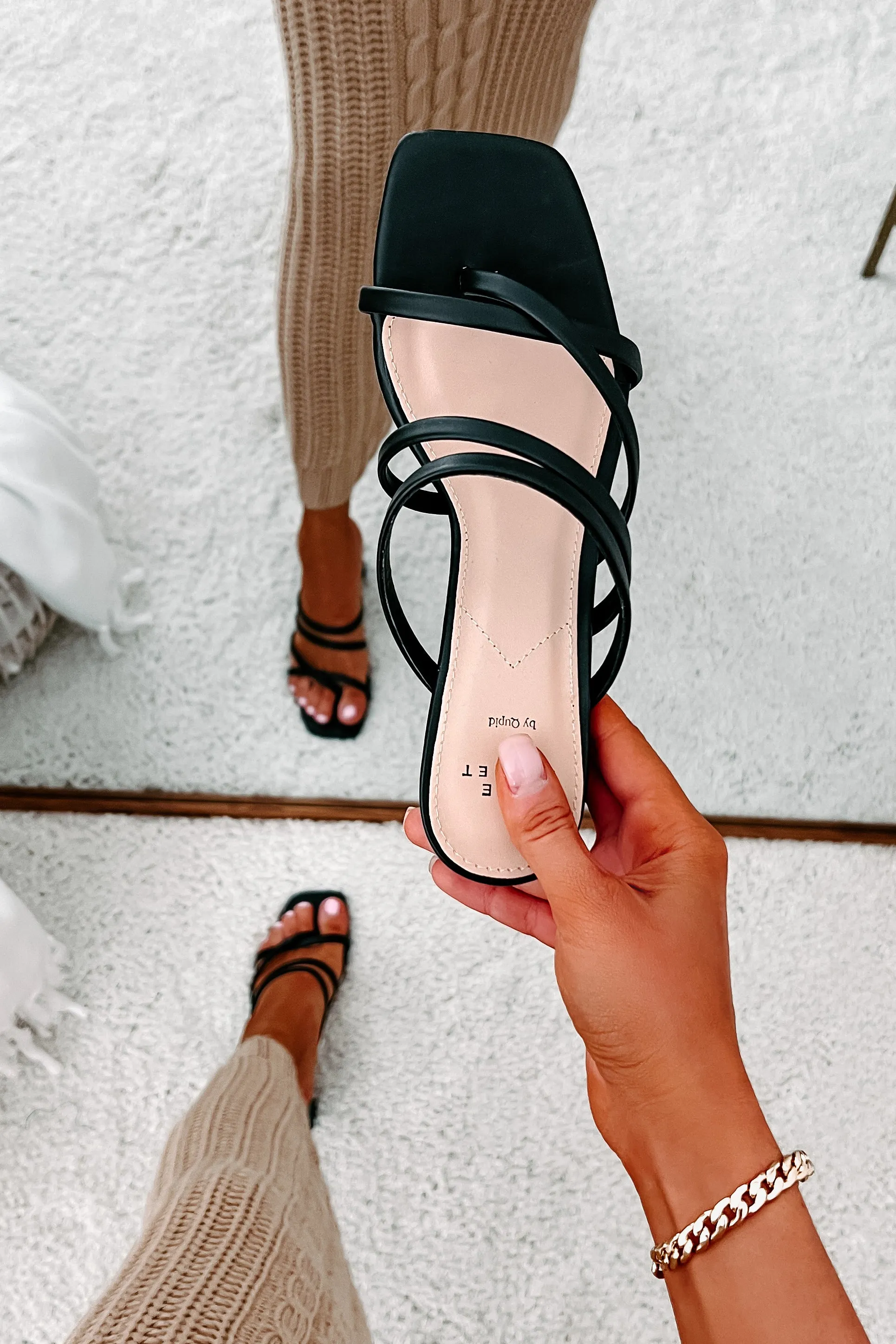 Resort Fling Strappy Heeled Sandal (Black)