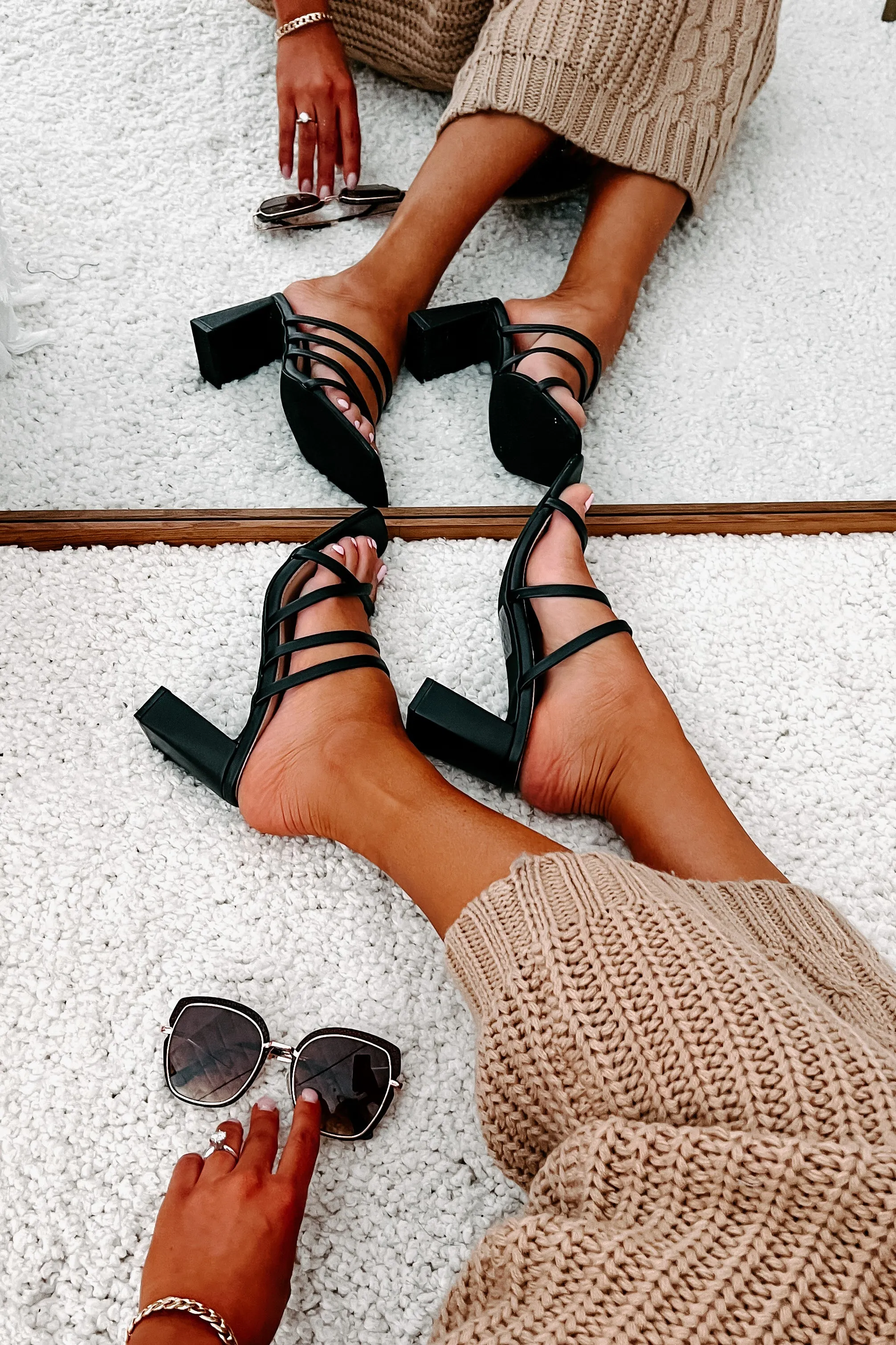 Resort Fling Strappy Heeled Sandal (Black)