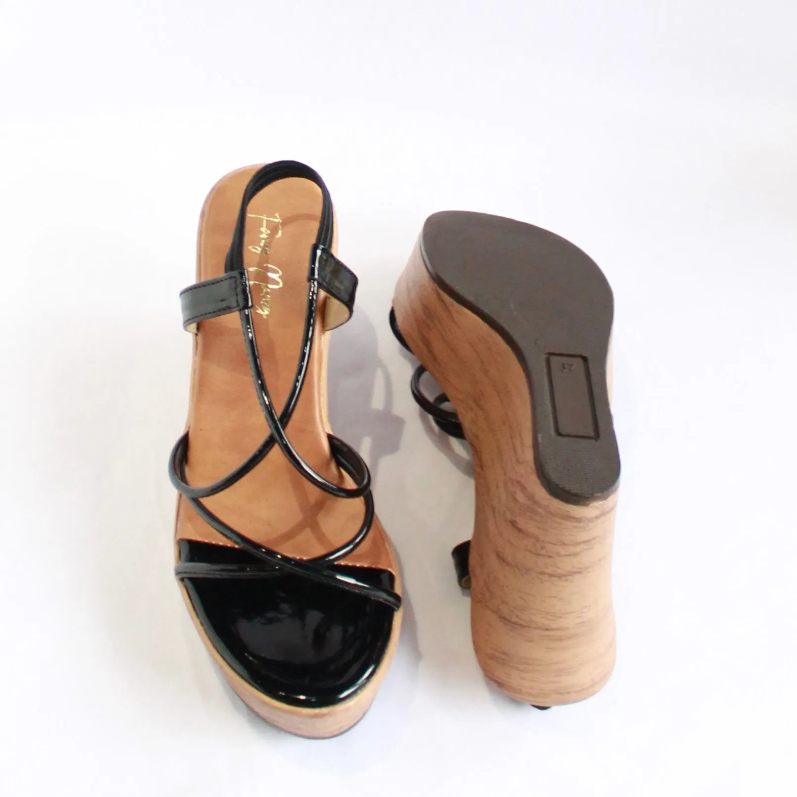 Strappy Wedges - Black