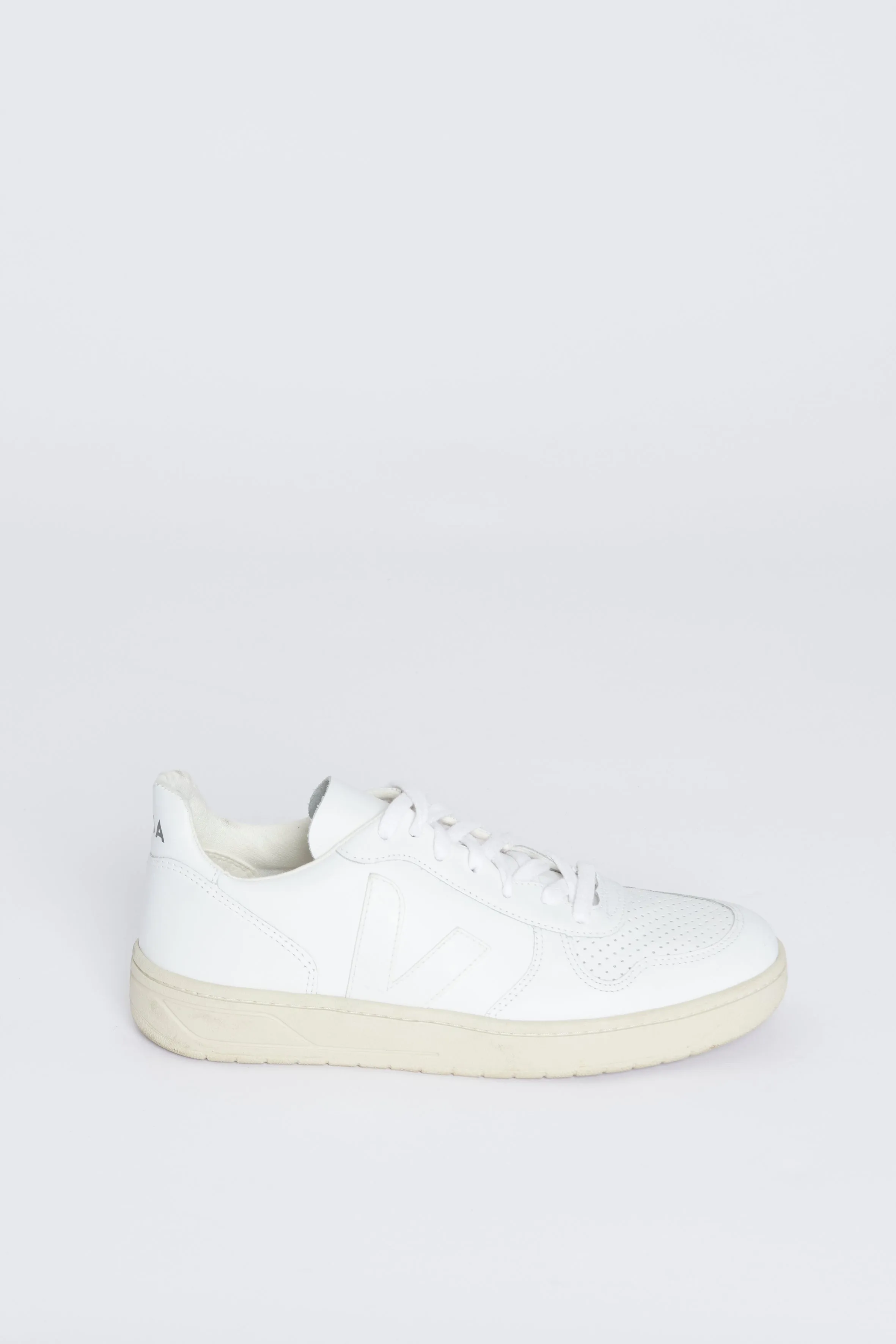 White Leather Preowned Trainers with Beige Sole