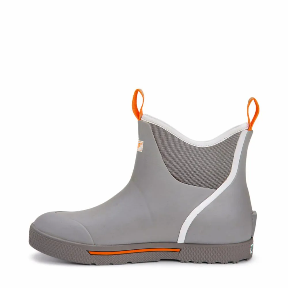 Xtratuf Men's S Wheelhouse 6 Ankle Deck Boot Wheelhouse Grey M